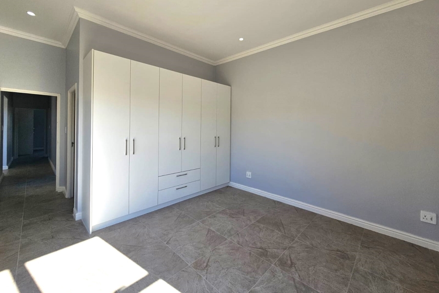 3 Bedroom Property for Sale in Paarl South Western Cape